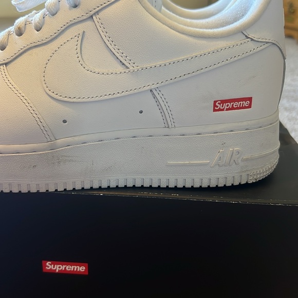 Air Force Supreme white sneakers men’s size 12 main image 7